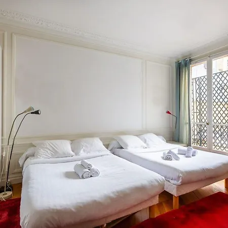 Apartment Balcony Bliss Steps From The Bois De Boulogne Paris