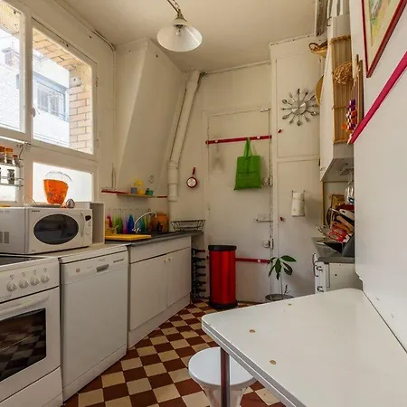 Apartment Balcony Bliss Steps From The Bois De Boulogne Paris